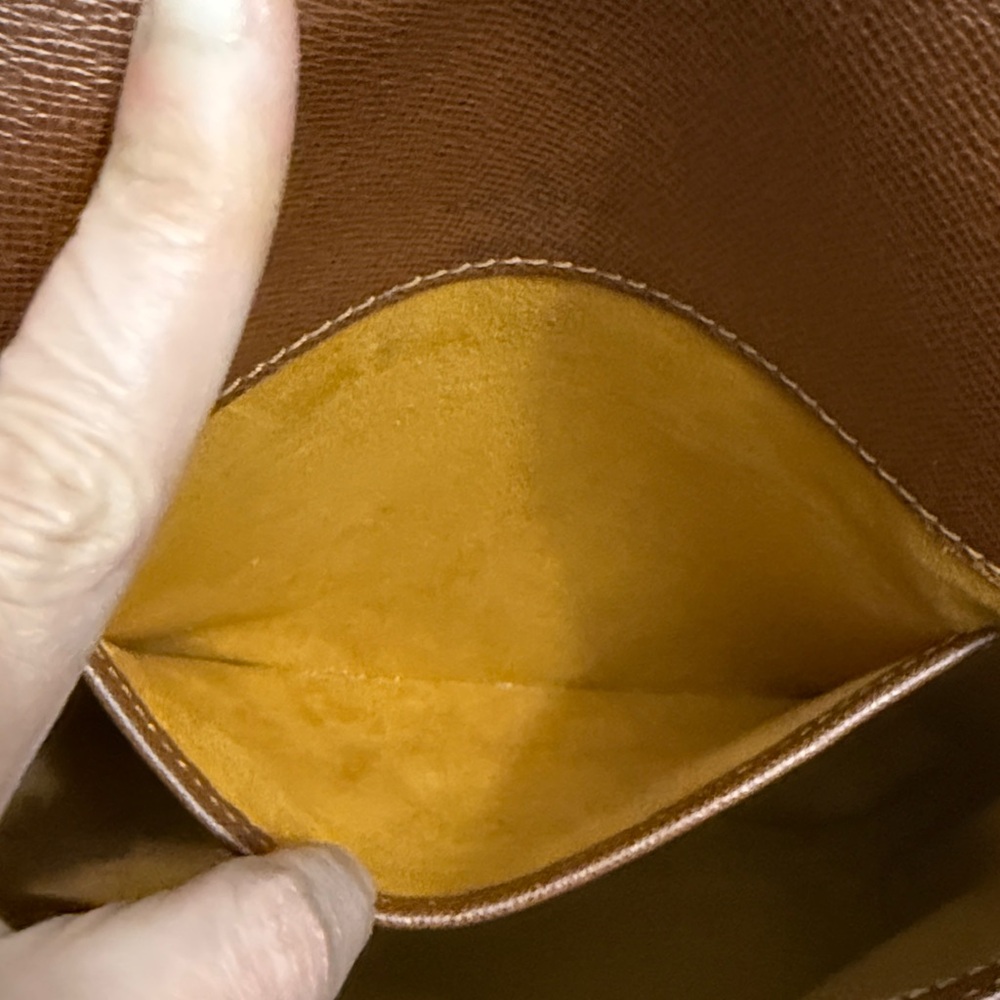 Authentic Louis Vuitton Musette Salsa shoulder Bag - Picture 7 of 16